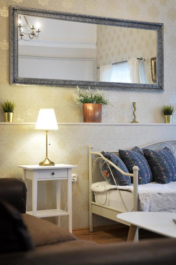Janicsar Garden Apartman Эгер Экстерьер фото