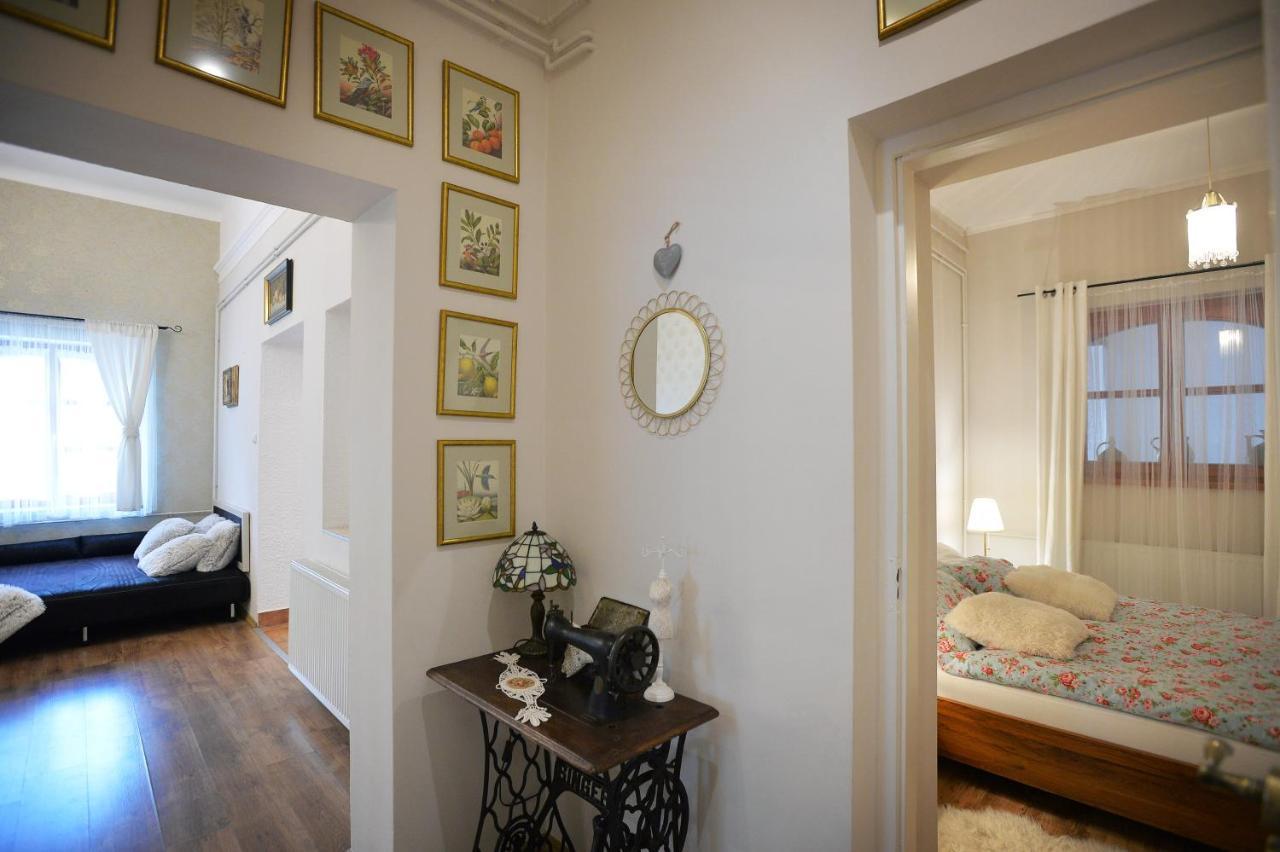 Janicsar Garden Apartman Эгер Экстерьер фото